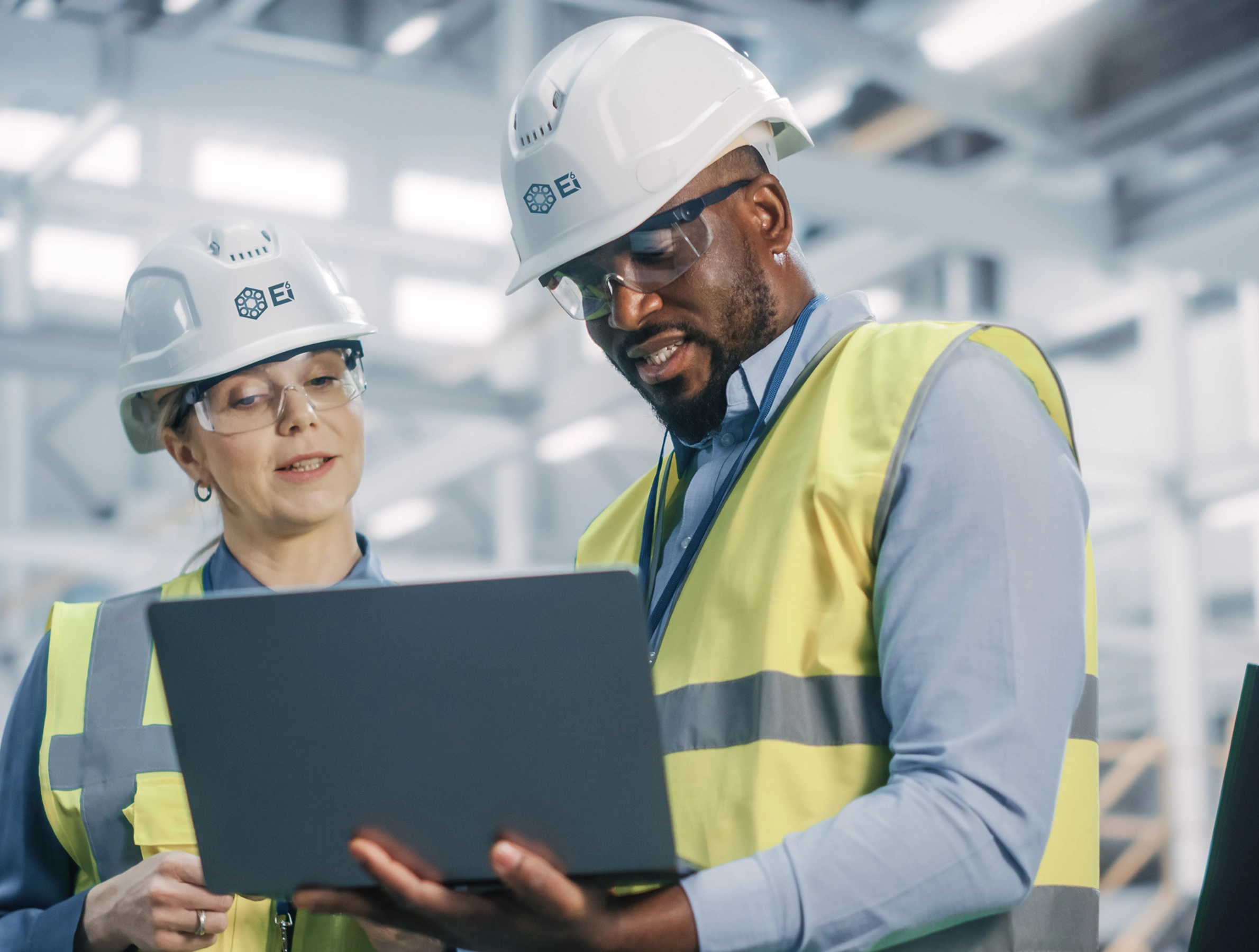 careers-employee-discussing-image
